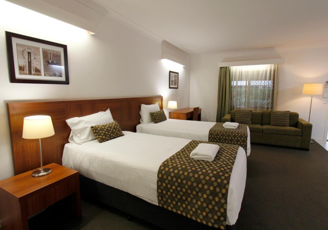Chinchilla Downtown Motor Inn Extérieur photo
