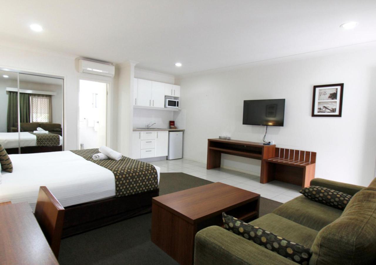 Chinchilla Downtown Motor Inn Extérieur photo