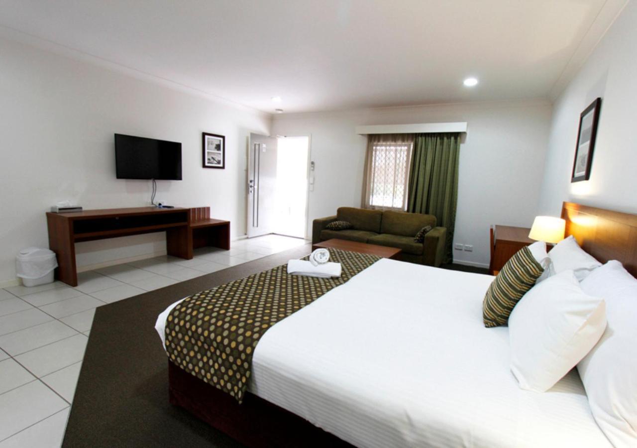Chinchilla Downtown Motor Inn Extérieur photo